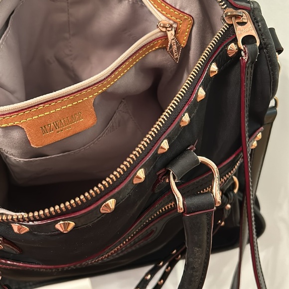 Ms Wallace studded shoulder bag - Picture 7 of 8